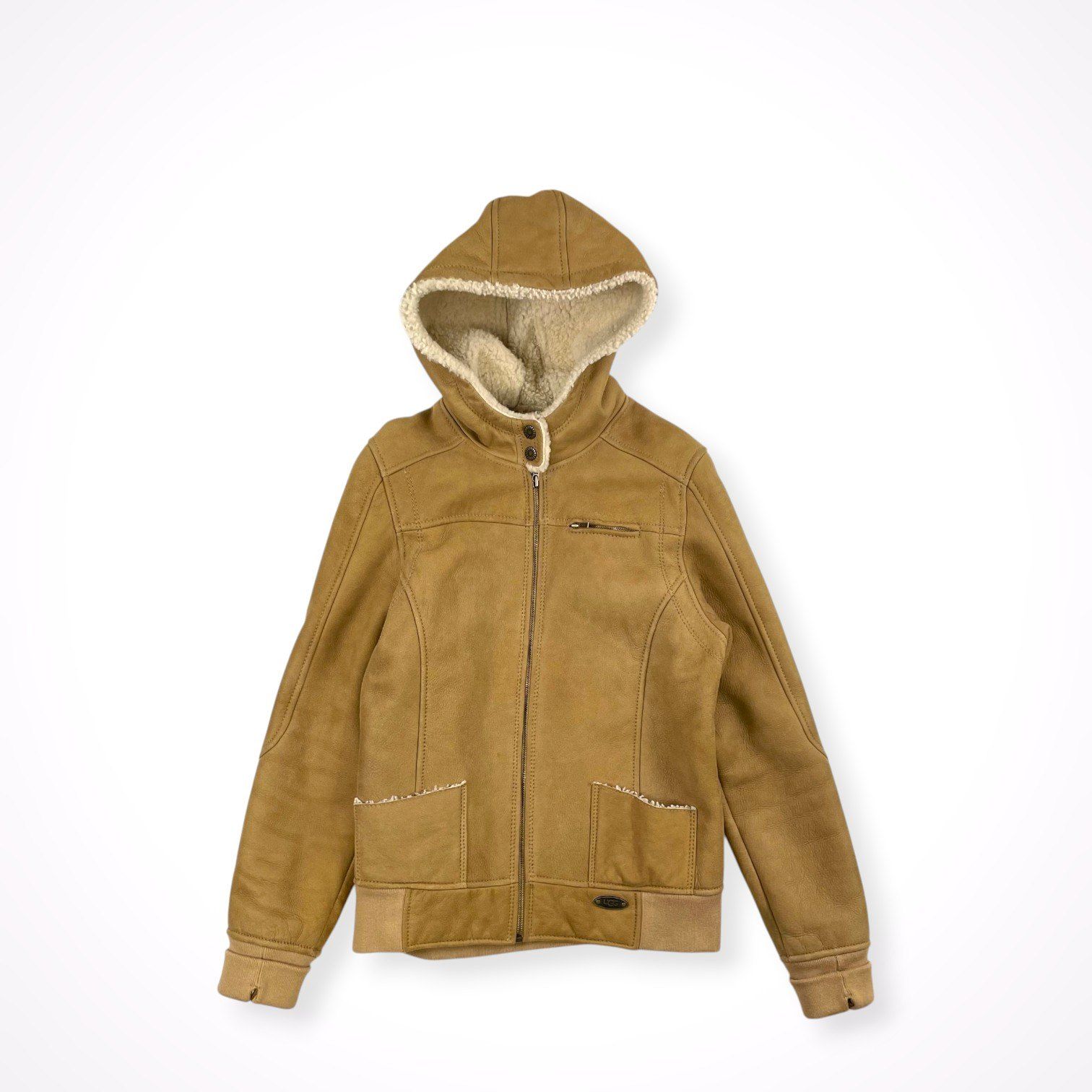 UGG / リアルムートンフーディジャケット 参考定価:180,000程度 SIZE:L