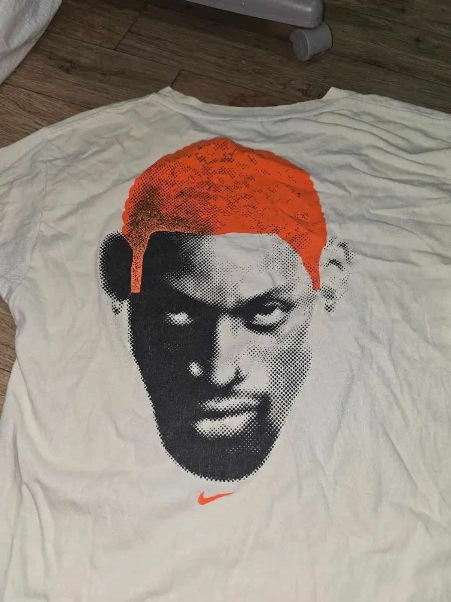NIKE ナイキ 正規品 デニス Lord of Heroes 半袖Tシャツ 出品