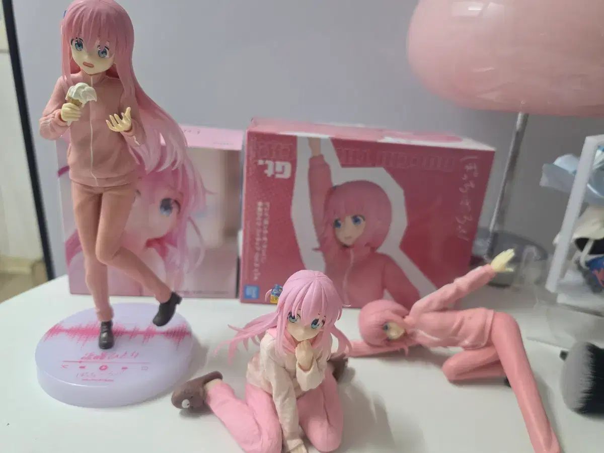 ぼっち・ざ・ろっく！ フィギュア (後藤 ひとり) 3種 サービス ガチャ1個
