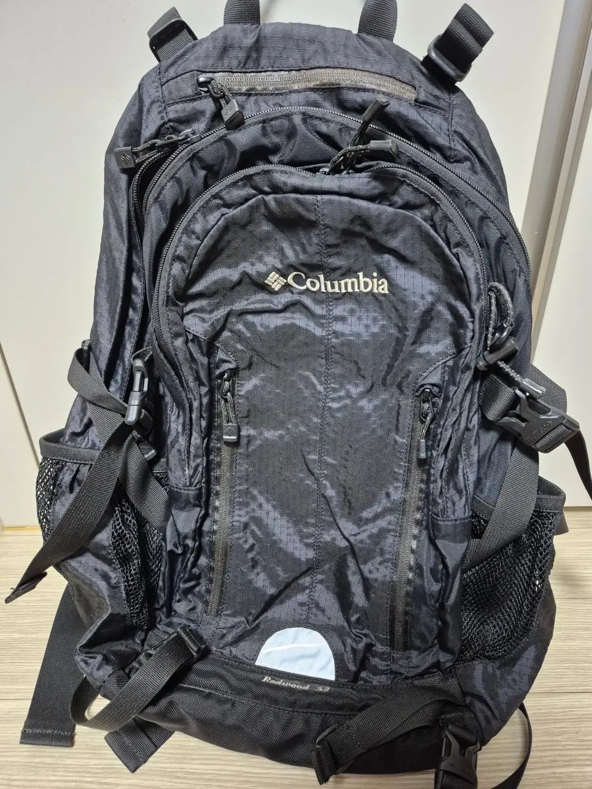 Columbia 正規品 レッドウッド 登山リュック 32L 出品