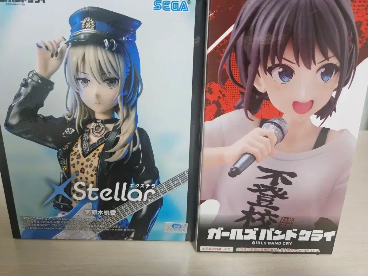 開封 まとめ売り)ガールズ バンド クライ イセリ ニナ カワサキ モモカ フィギュア