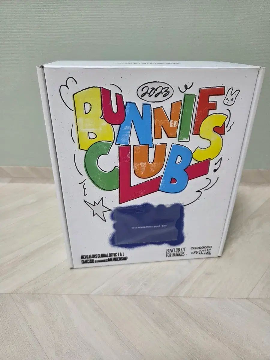NewJeans（ニュージーンズ・ニュジ）BUNNIES ファンクラブ キット YEARBOOK 2022-23