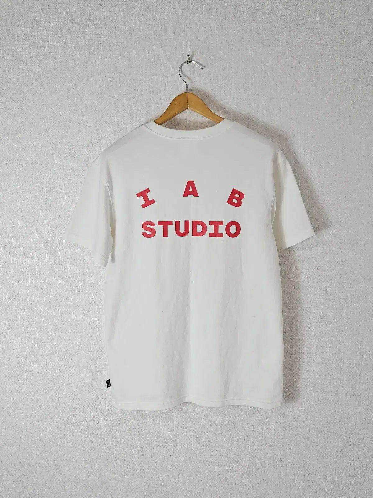 IAB Studio アイエプスタジオ Tシャツ 正規品 M