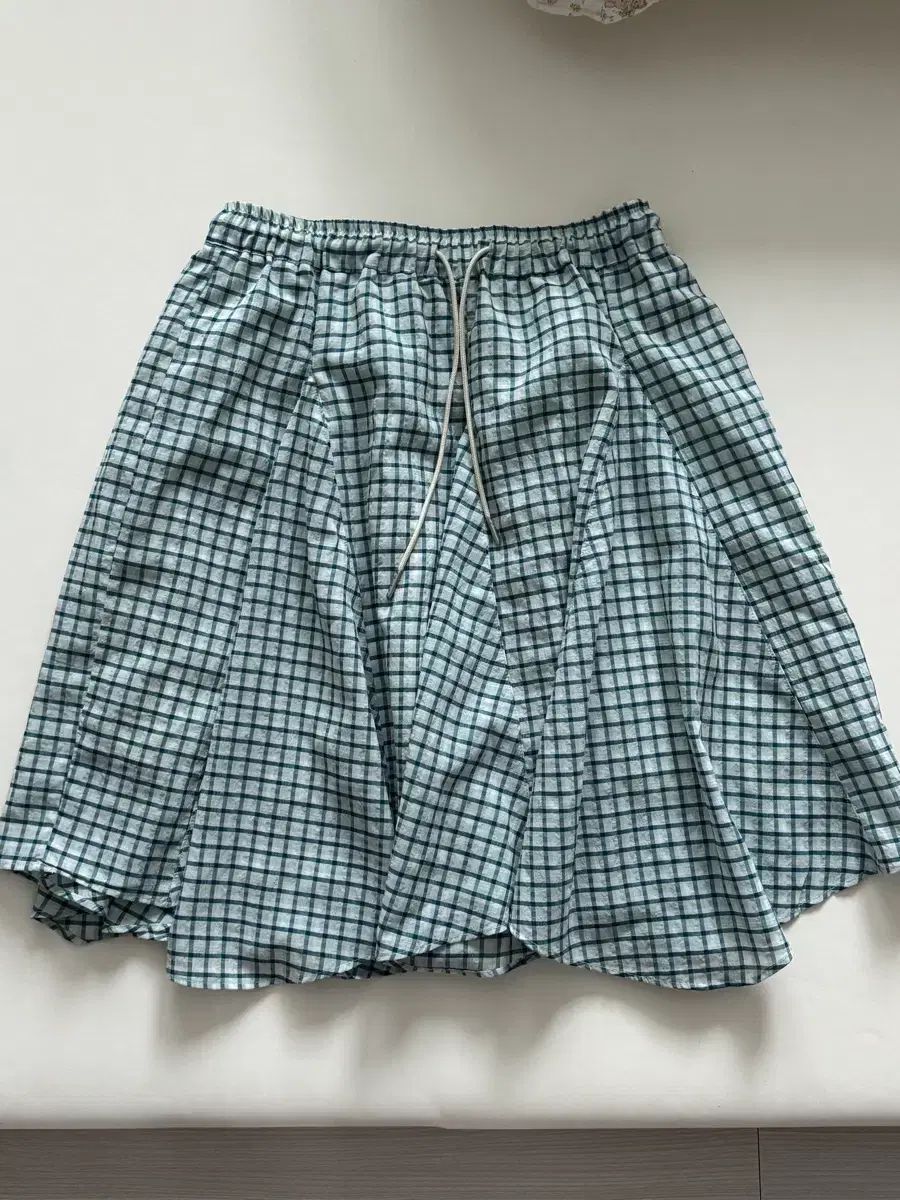 ENZO BLUES ウィティ CHECK フレア スカート