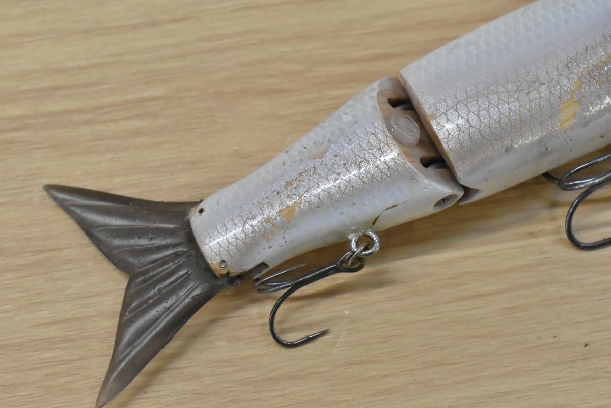 ワンベイツ ウルトラ ONEBAITS Ultra ハードルアー ビッグベイト 淡水