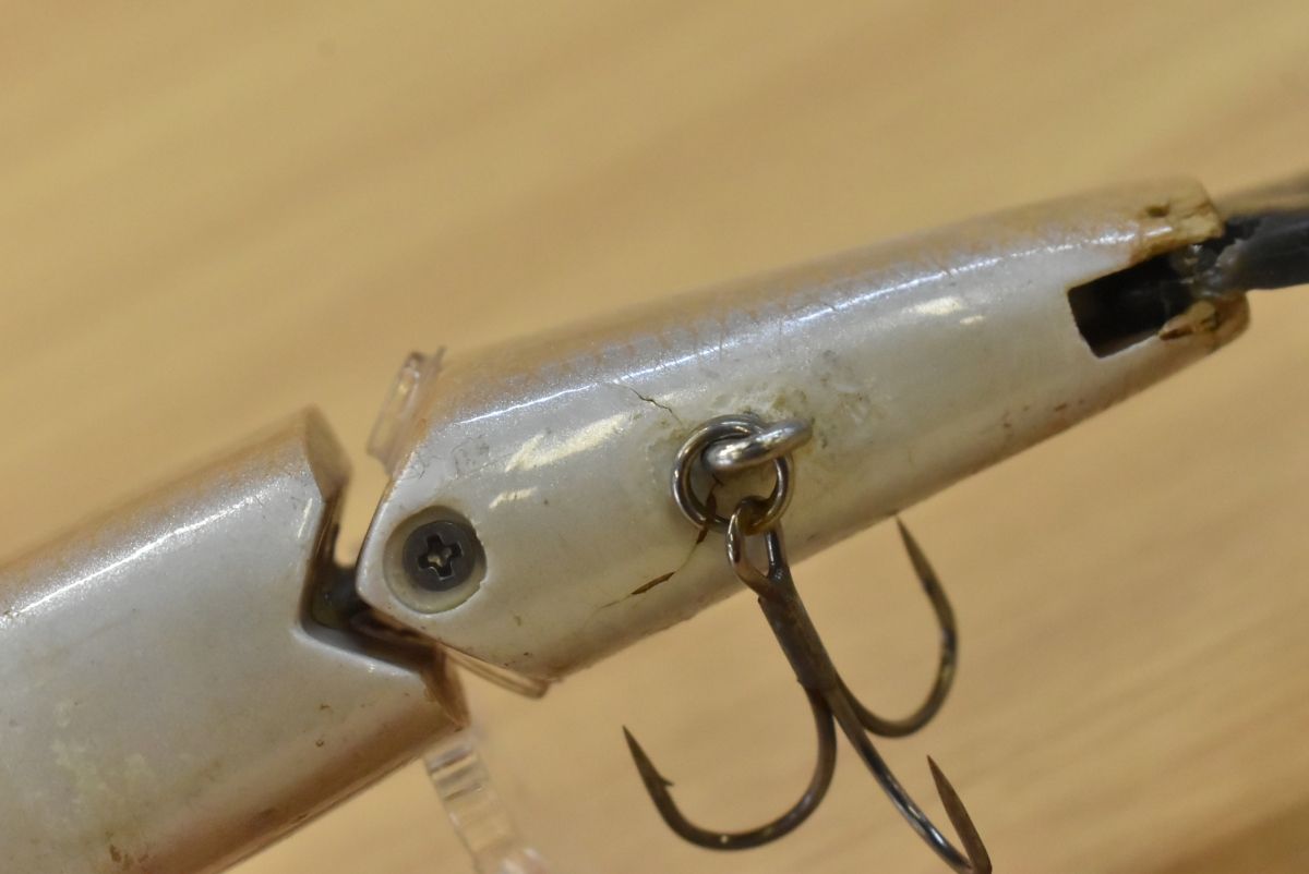 ワンベイツ ウルトラ ONEBAITS Ultra ハードルアー ビッグベイト 淡水