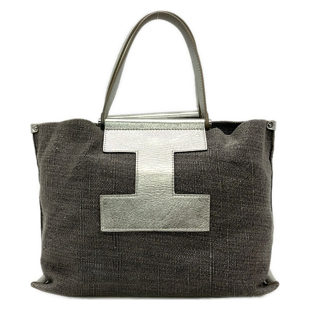 IACUCCI(イアクッチ) トートバッグ - グレー×シルバー レザー 17,686円
