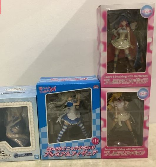 MP-00548 PANTY & STOCKING with GARTERBELT プレミアムフィギュア 全2種コンプ 這いよれ!ニャル子さん プレミアムフィギュア