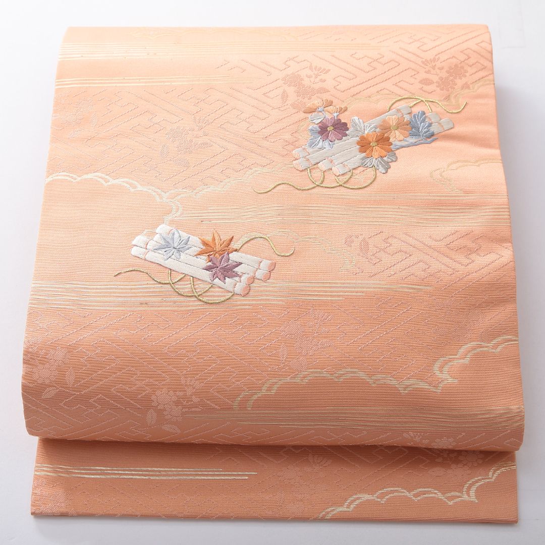 お買い得品！九寸名古屋帯 Sランク 帯丈357cm 正絹 六通 名古屋仕立て 織り セミフォーマル 花筏 朱の混ざったピンク系 RP 1245-03941