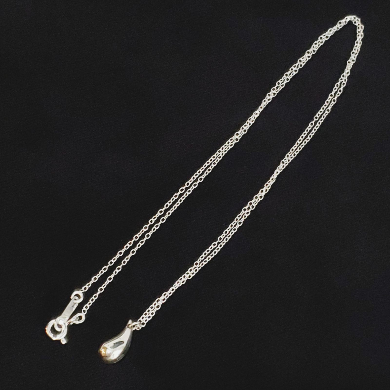 中古【 TIFFANY 】 ティファニー ティアドロップ ネックレス トップのみ 925チェーンオマケ