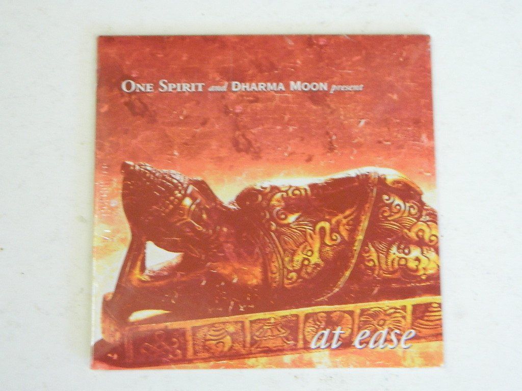 【CD】At Ease
