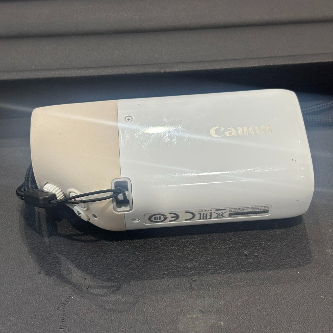 キヤノン パワーショット ズーム DS126849 中古 デジタルカメラ Canon Canon PowerShot ZOOM (DS126849)