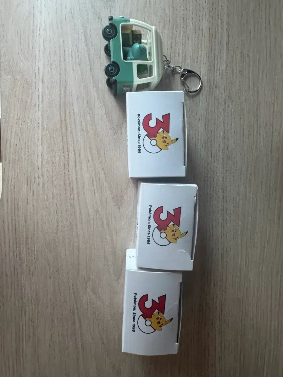 ポケットモンスター 30周年キーホルダー