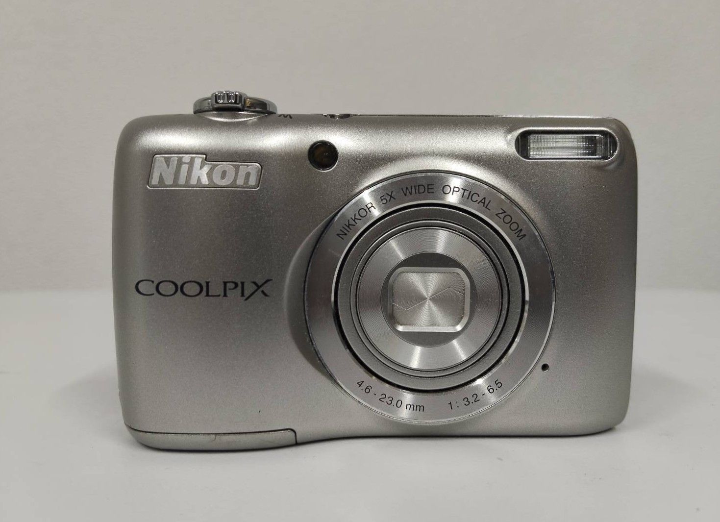 Nikon COOLPIX L26 ニコン デジタルカメラ 単三電池 - メルカリ