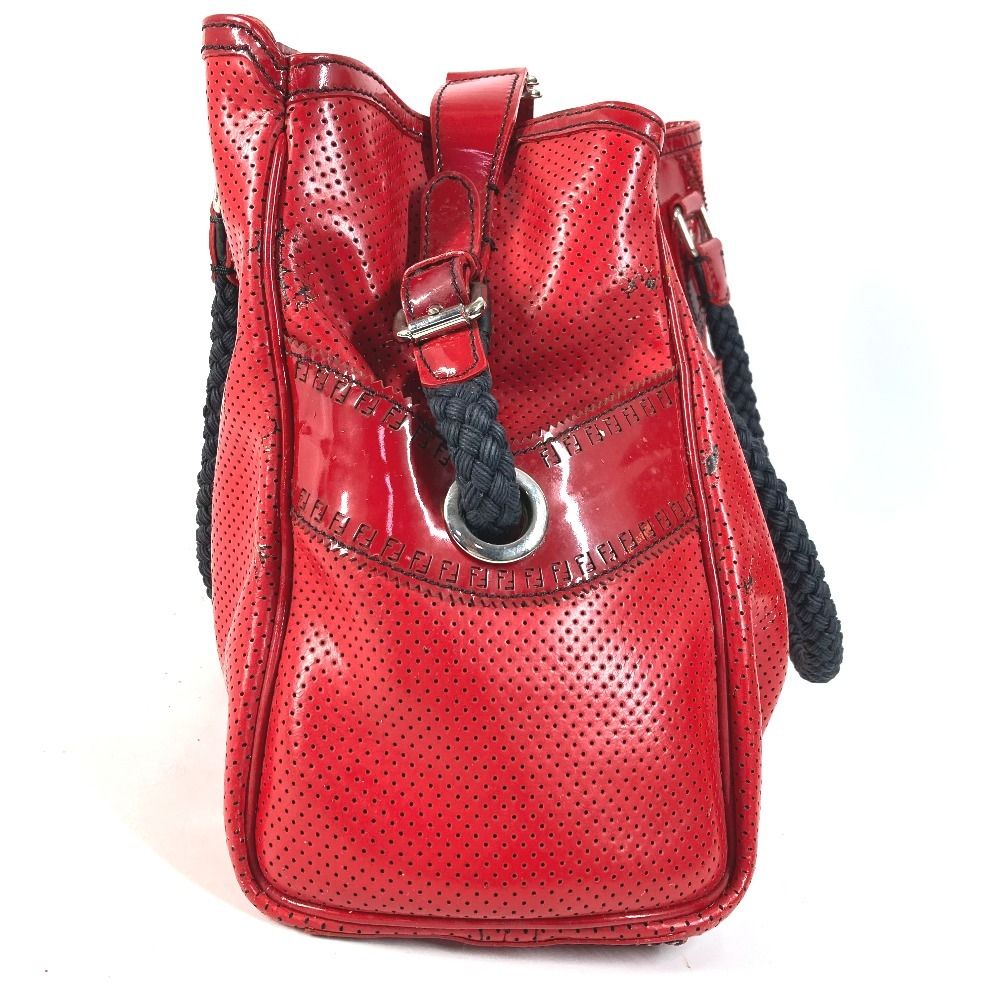 FENDI フェンディ ショルダーバッグ FF ロゴ エトニコ パンチング エナメル レッド FENDI フェンディ ショルダーバッグ FF ロゴ エトニコ パンチング エナメル レッド