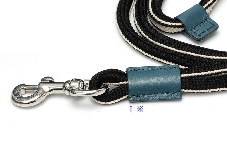 ディオール / DIOR カロ マルチファンクションポーチ / フォン ホルダー S5036UWHC カナージュ ラムスキン ブルー系 【中古】 ディオール / DIOR カロ マルチファンクションポーチ / フォン ホルダー S5036UWHC カナージュ ラムスキン ブルー系 【中古】