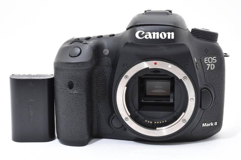★良品★《ショット数31,115回》キヤノン Canon EOS 7D Mark II ボディ★　YM1159＃28