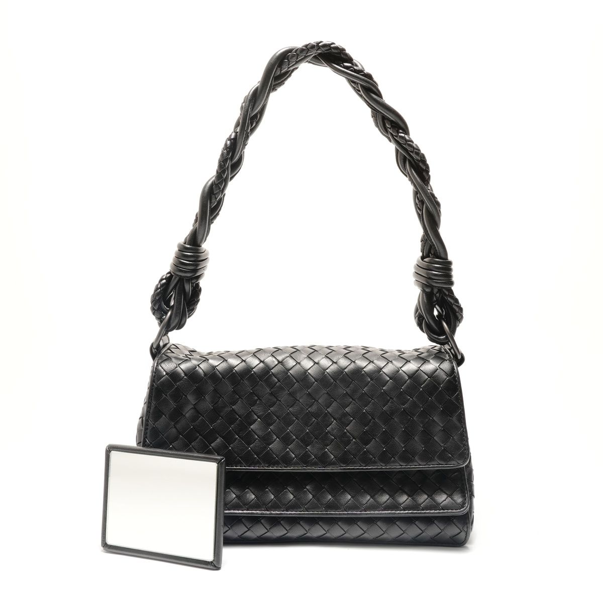 BOTTEGAVENETA ボッテガヴェネタ ショルダーバッグ イントレチャート【中古】
