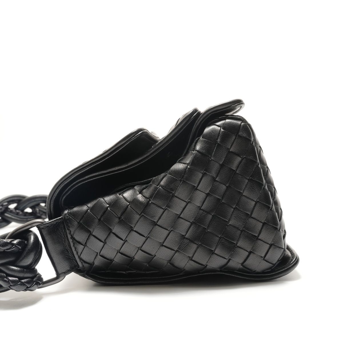 BOTTEGAVENETA ボッテガヴェネタ ショルダーバッグ イントレチャート【中古】