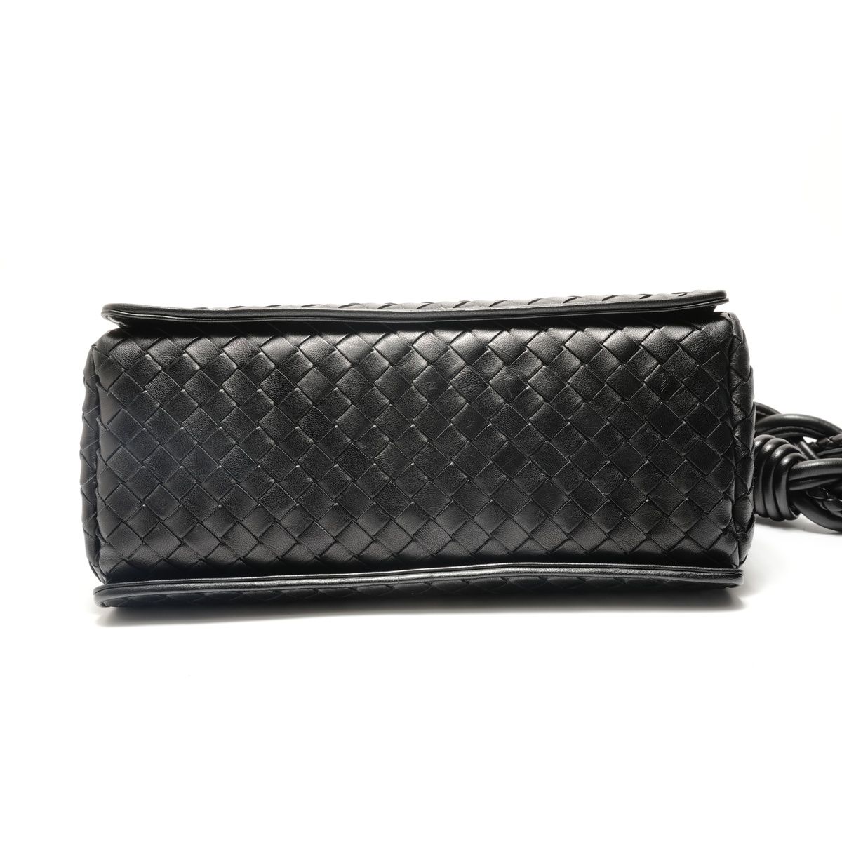 BOTTEGAVENETA ボッテガヴェネタ ショルダーバッグ イントレチャート【中古】