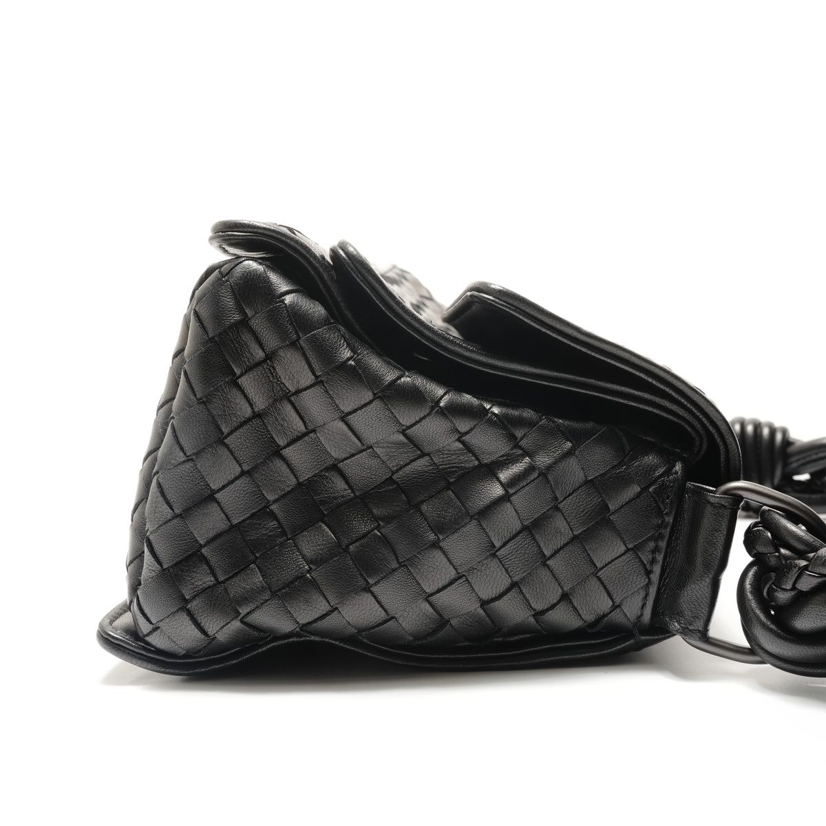 BOTTEGAVENETA ボッテガヴェネタ ショルダーバッグ イントレチャート【中古】