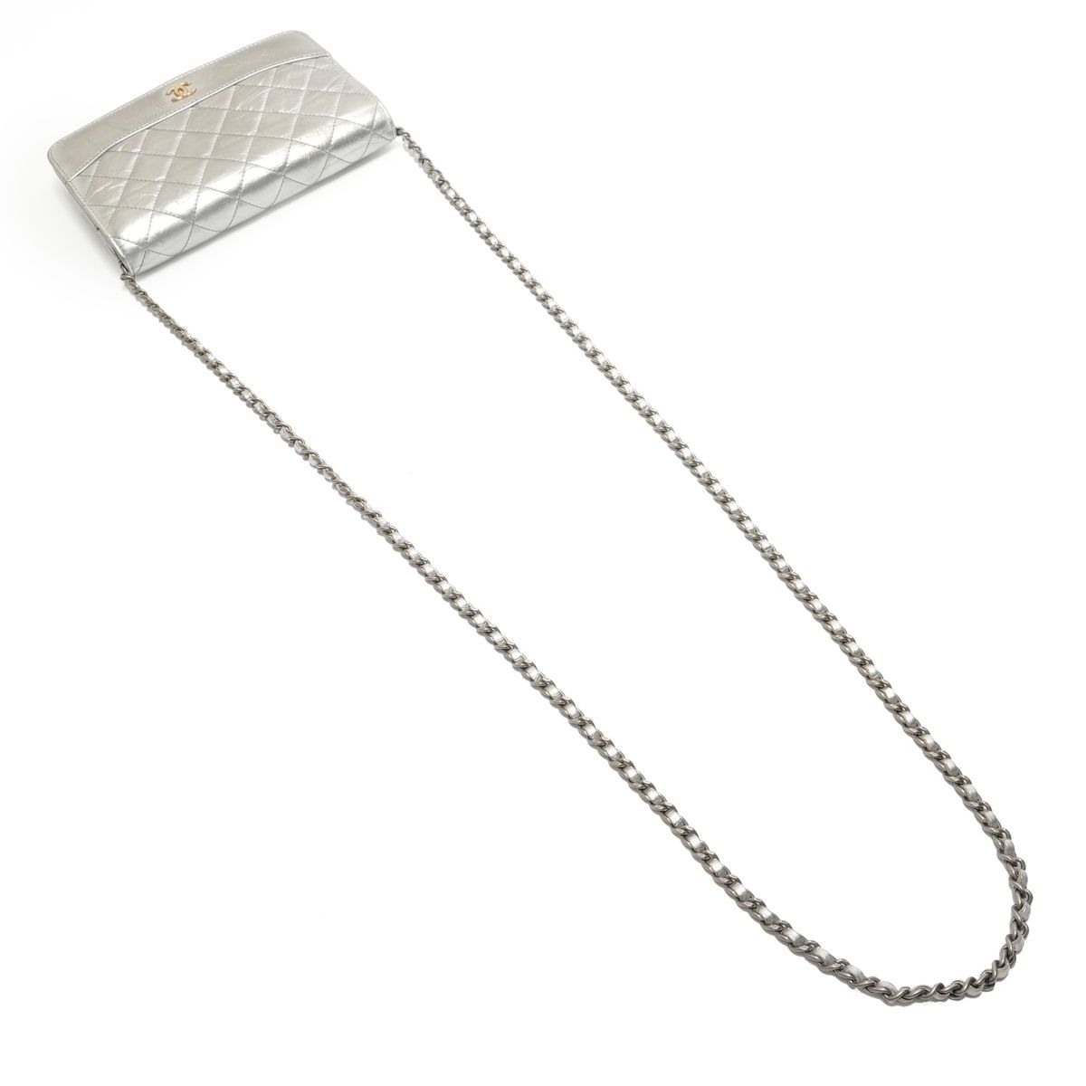 CHANEL シャネル ショルダーバッグ 24番台 マトラッセ ラムスキンチェーンウォレット【中古】 CHANEL シャネル ショルダーバッグ 24番台 マトラッセ ラムスキンチェーンウォレット【中古】