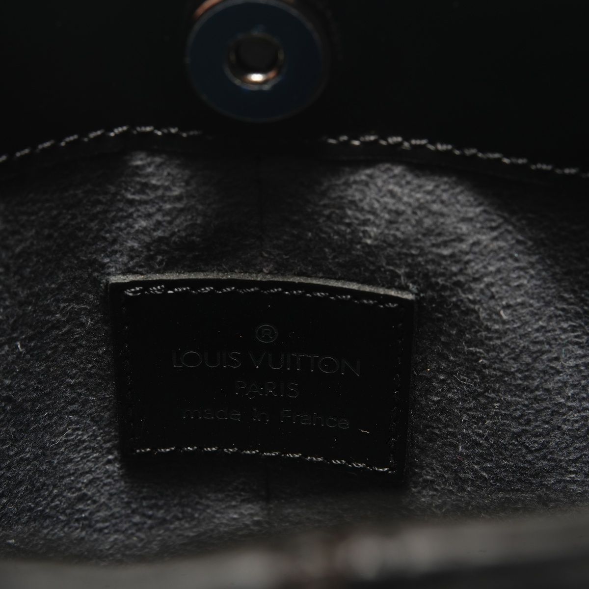 LOUIS VUITTON ルイ・ヴィトン ショルダーバッグ ポシェット・ドゥミリュンヌ エピ【中古】 LOUIS VUITTON ルイ・ヴィトン ショルダーバッグ ポシェット・ドゥミリュンヌ エピ【中古】