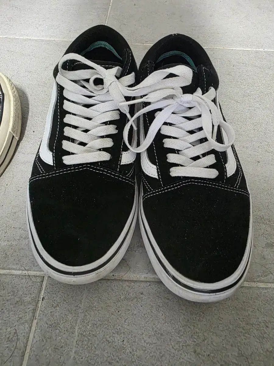 VANS オールドスクール ブラック スニーカー コンフィクッシュ 280 出品