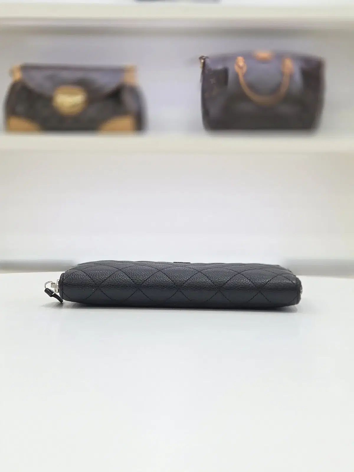 シャネル キャビア Classic ジッパー 長財布 AP0242 シャネル キャビア Classic ジッパー 長財布 AP0242