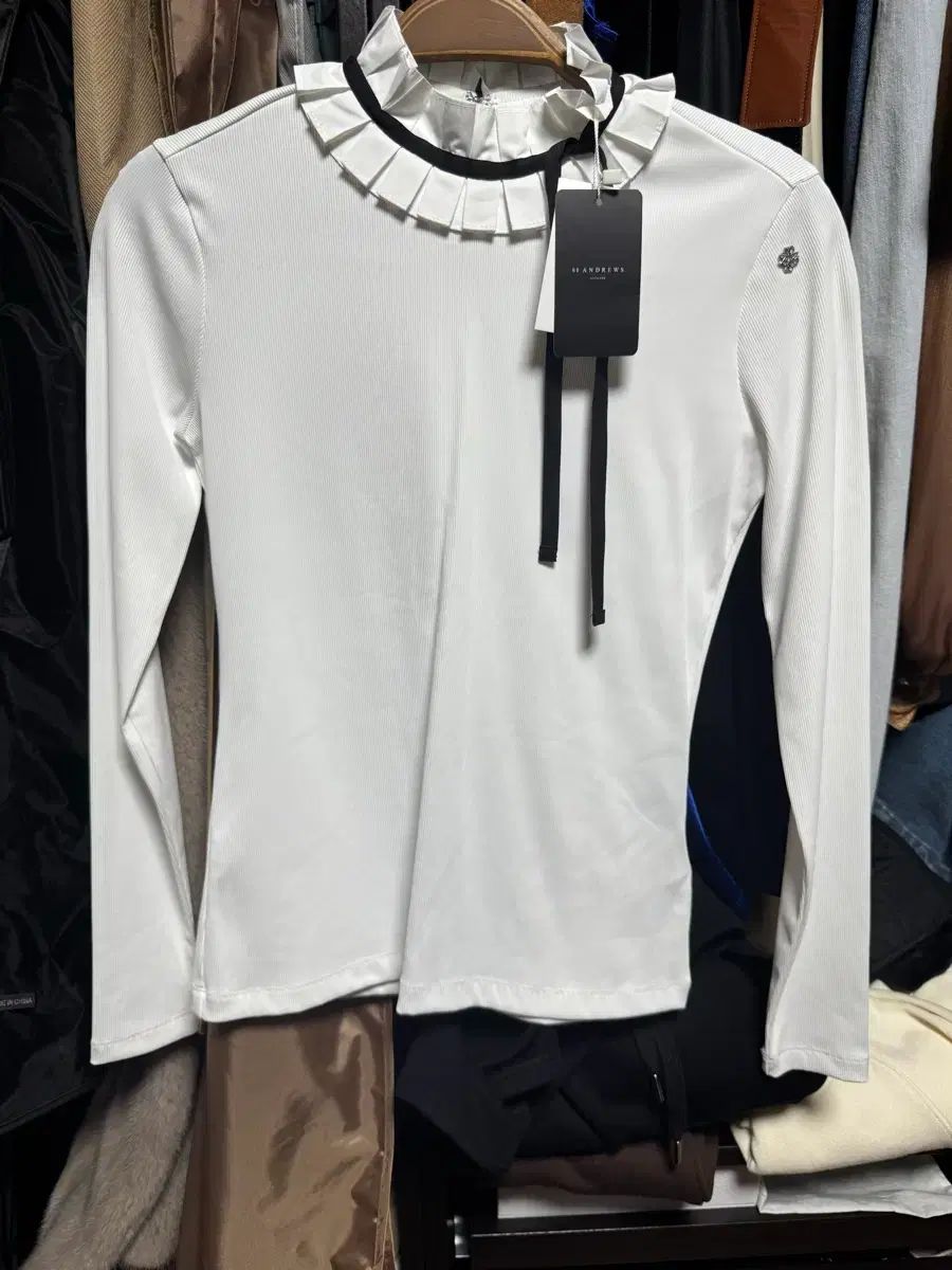 SAINT LUIS(セントルイス)アンド トップス S (新品)