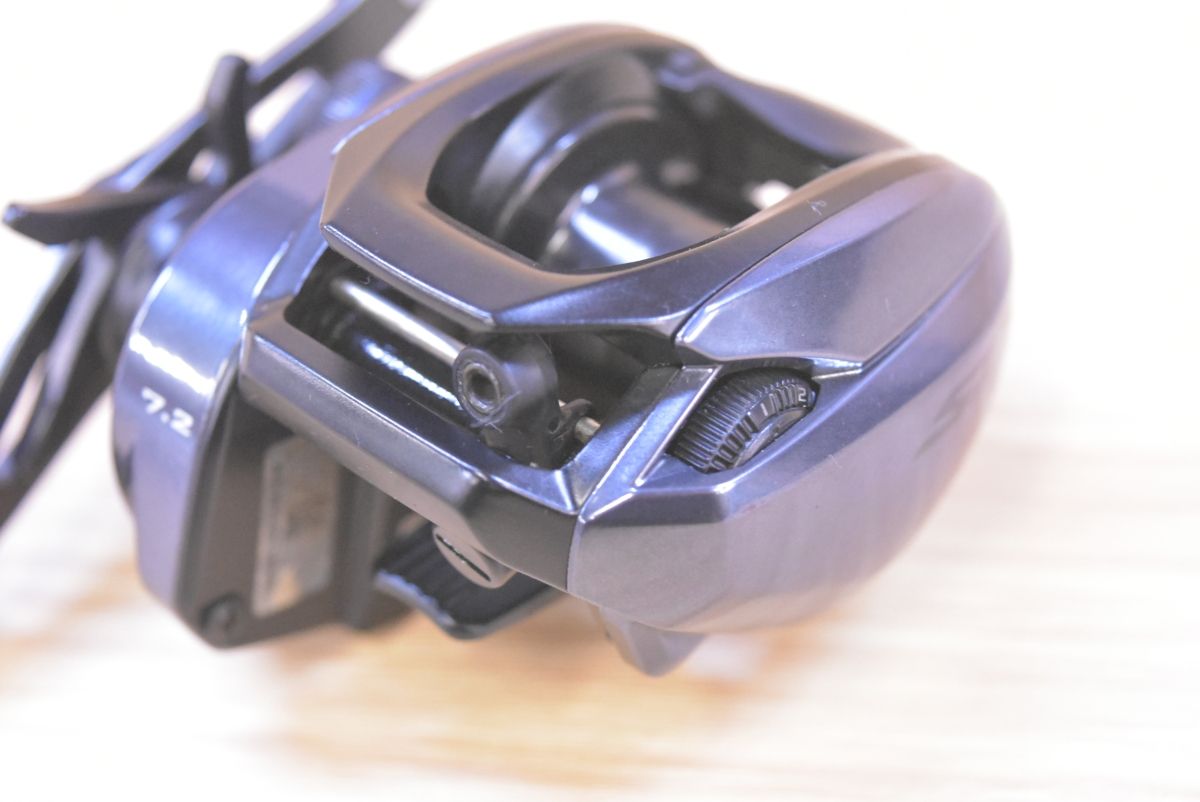 シマノ 23 SLX DC 70HG 右 SHIMANO ベイトリール バス釣り シーバス