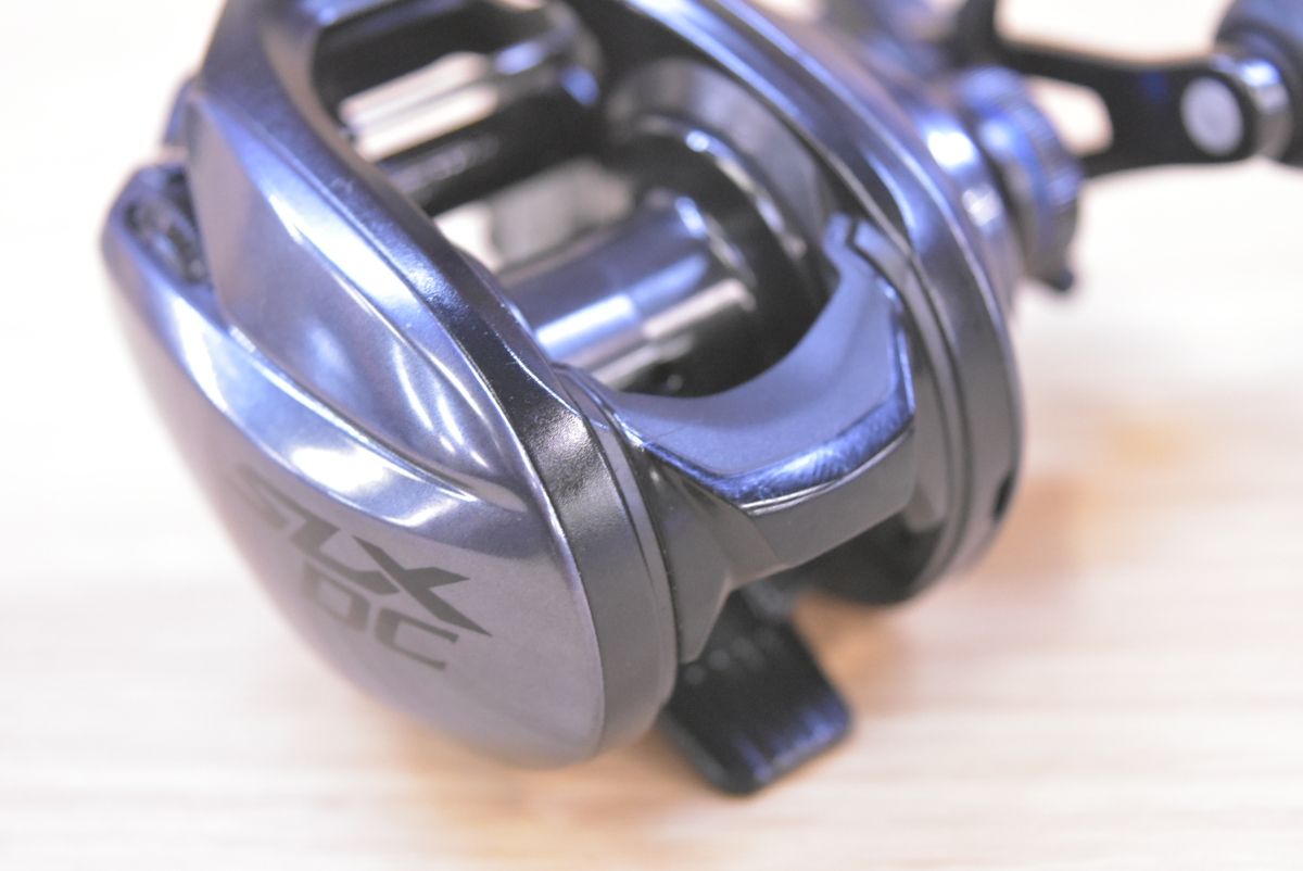 シマノ 23 SLX DC 70HG 右 SHIMANO ベイトリール バス釣り シーバス