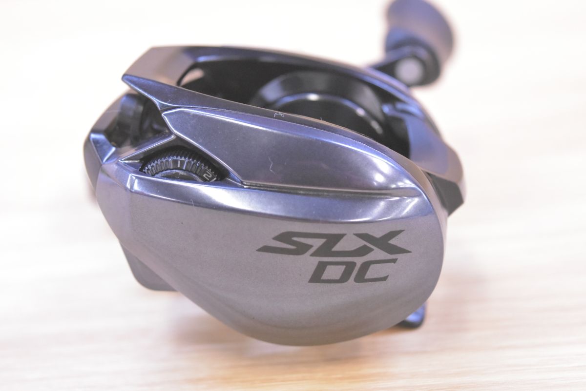 フィッシング シマノ 23 SLX DC 70HG 右 SHIMANO ベイトリール バス
