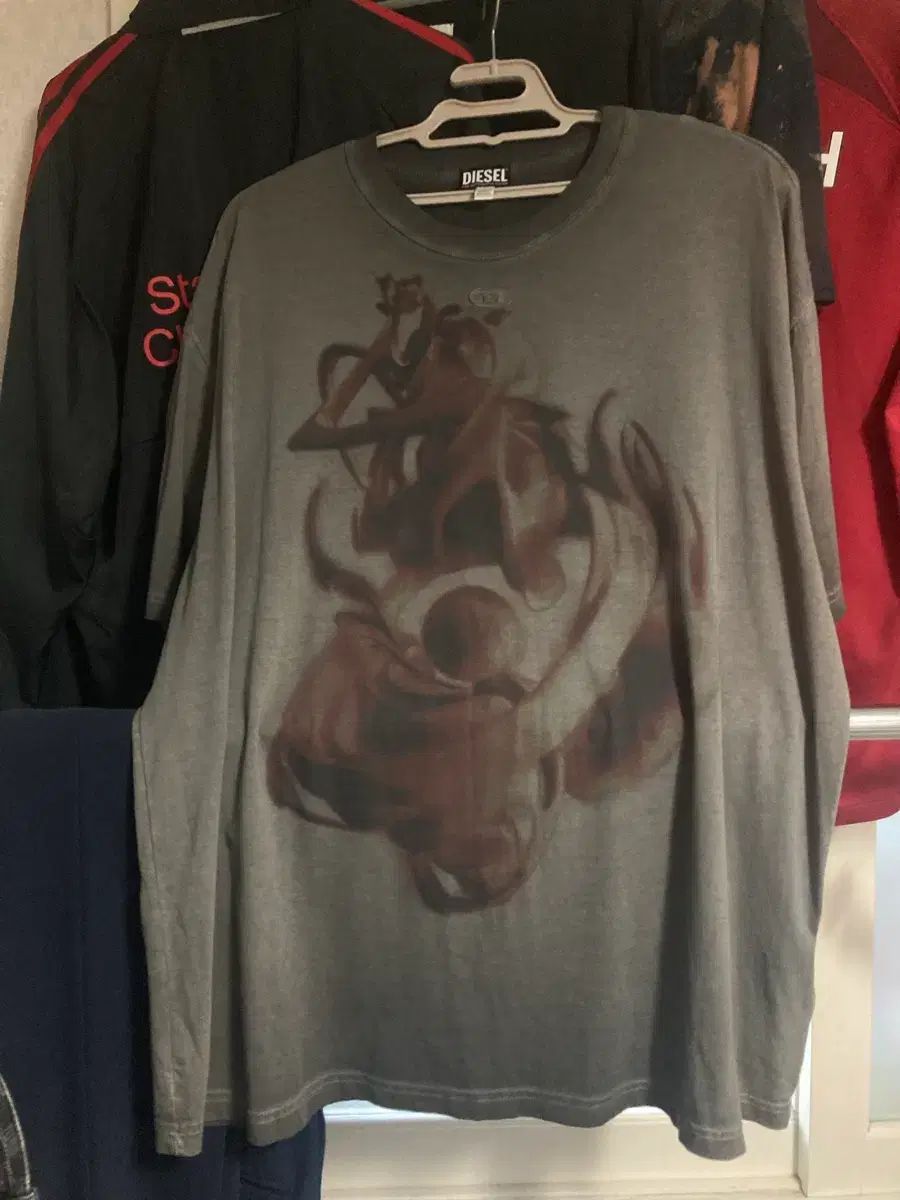DIESEL プリンティング Tシャツ チャコール y2kデザイン