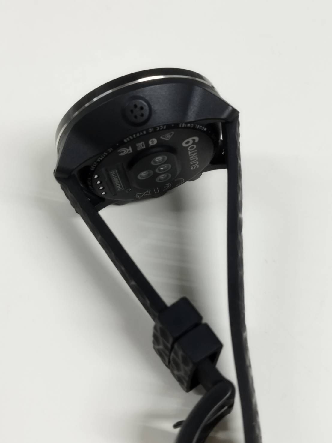 良品】SUUNTO9 スマートウォッチ OW183 - メルカリ