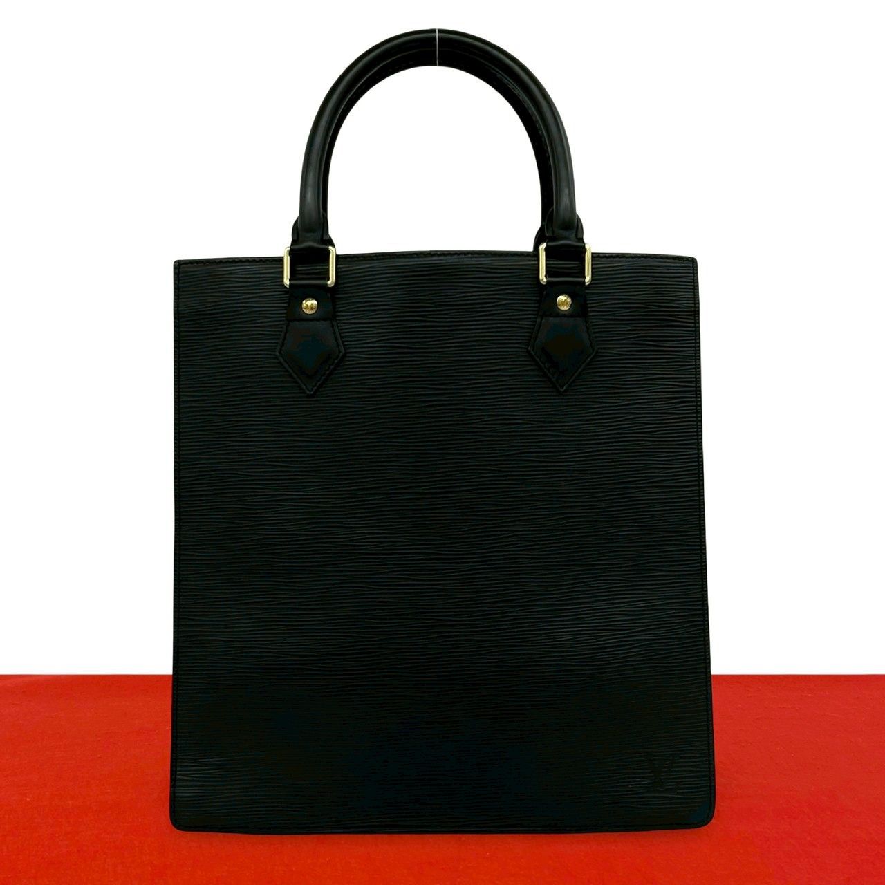 極 美品 LOUIS VUITTON ルイヴィトン サックプラ エピ レザー 本革 