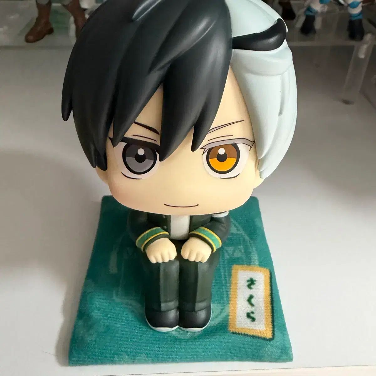 ウィンドブレーカー さくら 룩업 クッション 含む