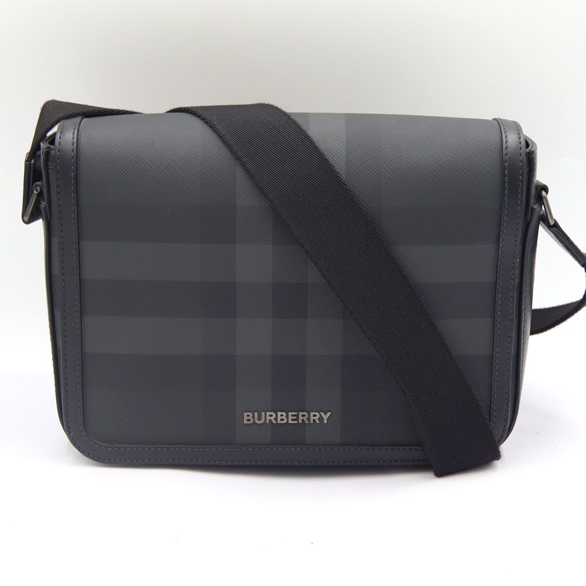 バーバリー(BURBERRY) メッセンジャーバッグ W26cm×20cm×6cm ショルダーバッグ 斜め掛け メンズ(中古)