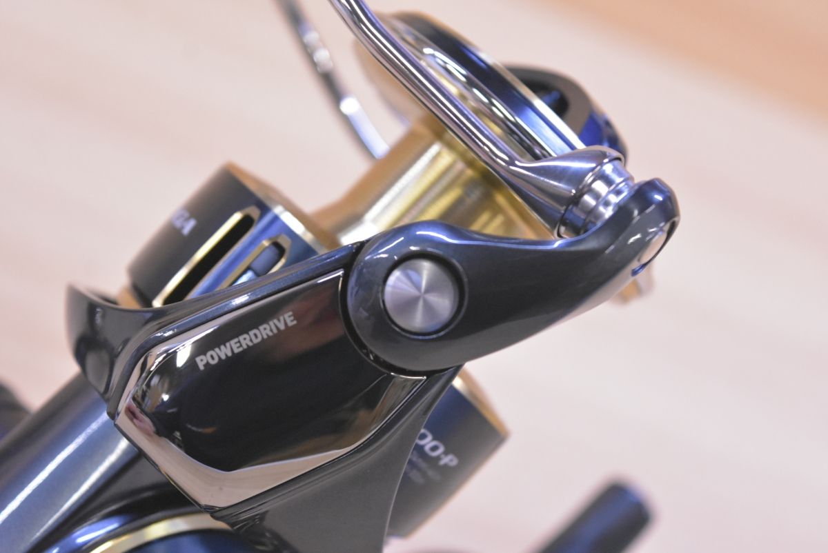 ダイワ 25 ソルティガ 8000-P スピニングリール DAIWA SALTIGA