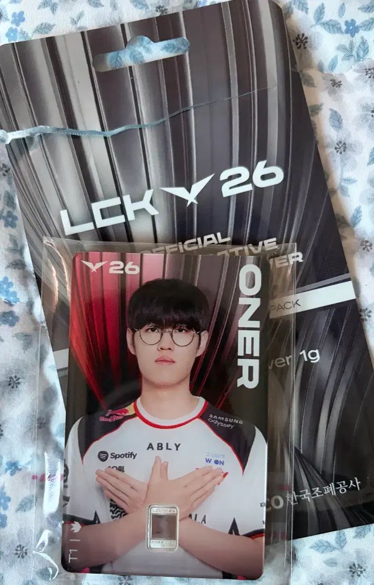 lck 韓国造幣公社 T1 ONER シルバーカード