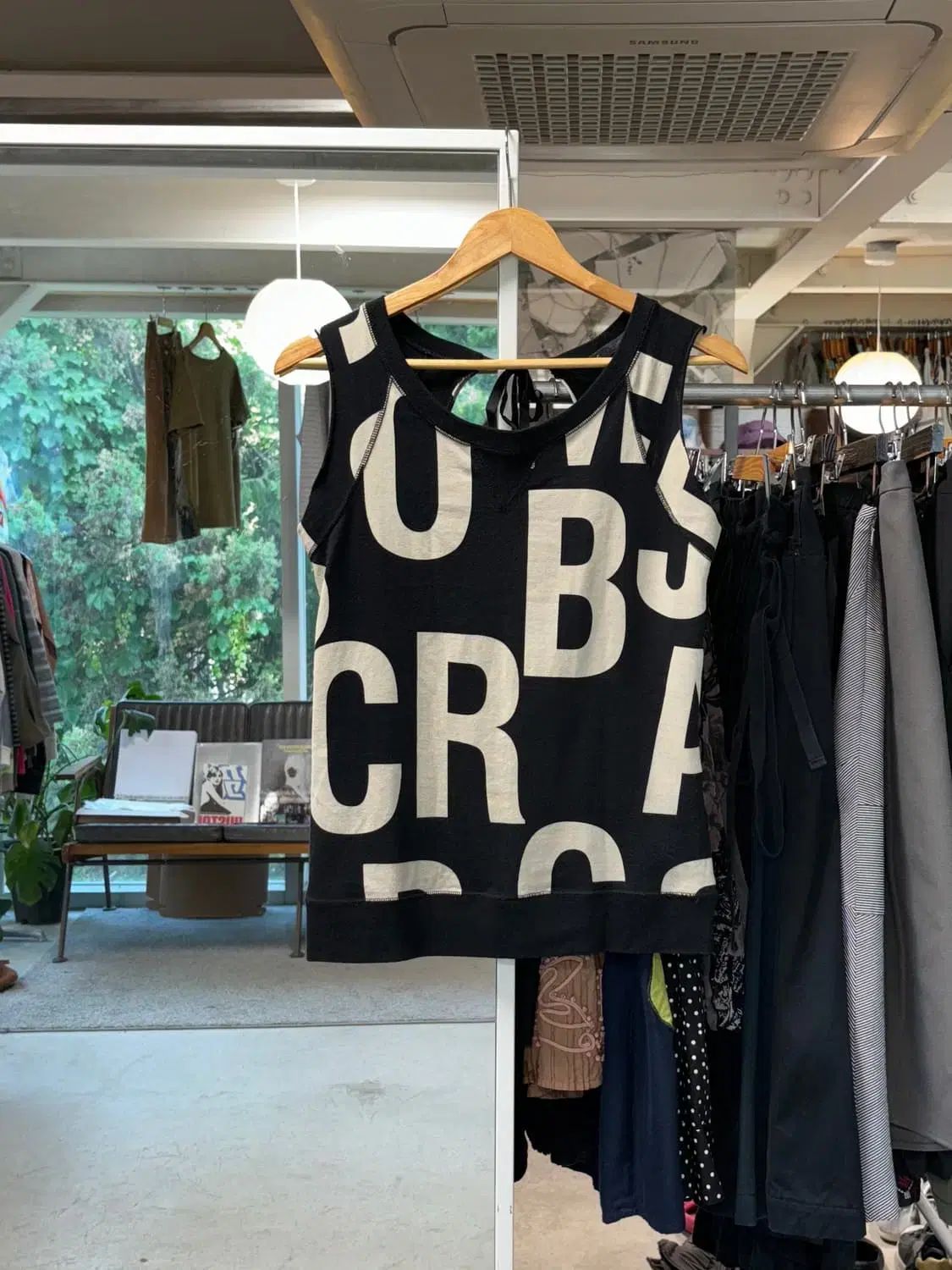 マークジェイコブス カットオフ スリーブレス