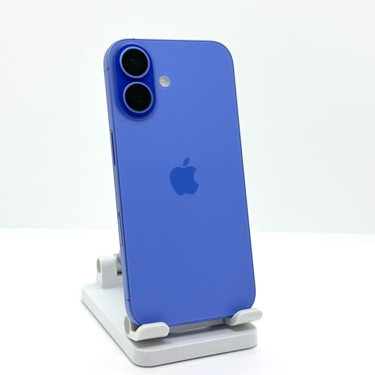 iPhone 16 128GB ウルトラマリン SIMフリー Aランク- メルカリ