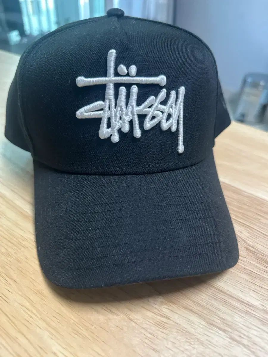 STU NEW ERA ウール 帽子 出品