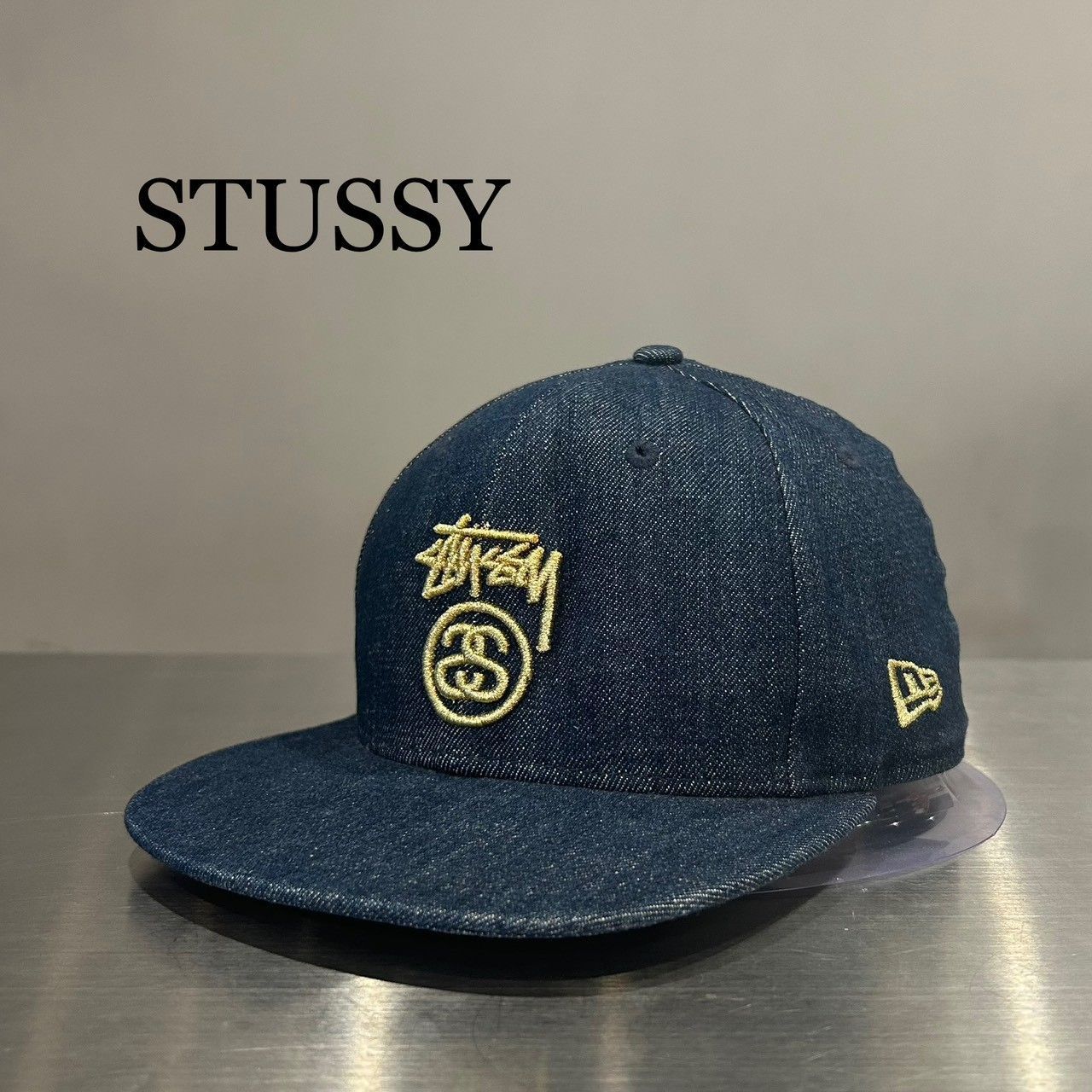 『STUSSY』ステューシー ニューエラ 定番ロゴ刺繍 デニムキャップ