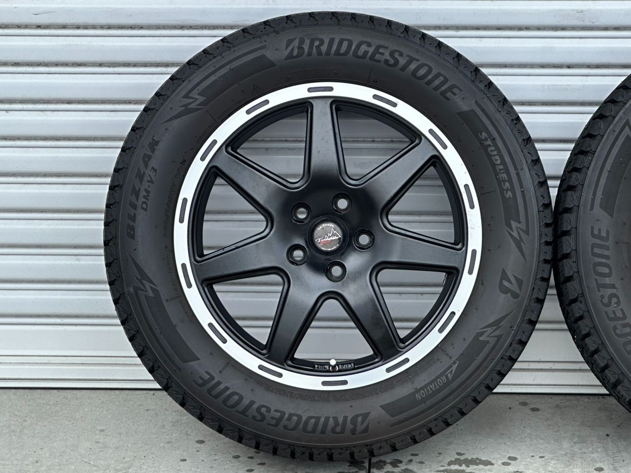 阿部商会 ティラードクロス TIRADO CROSS ホイール 17インチ 7.0J +35