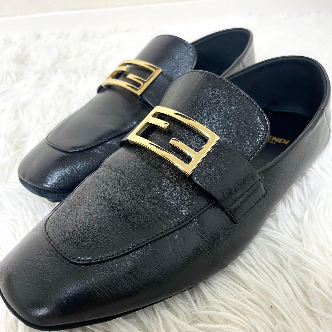 美品 フェンディ FENDI ドライビングシューズ FFスクエア ローファー