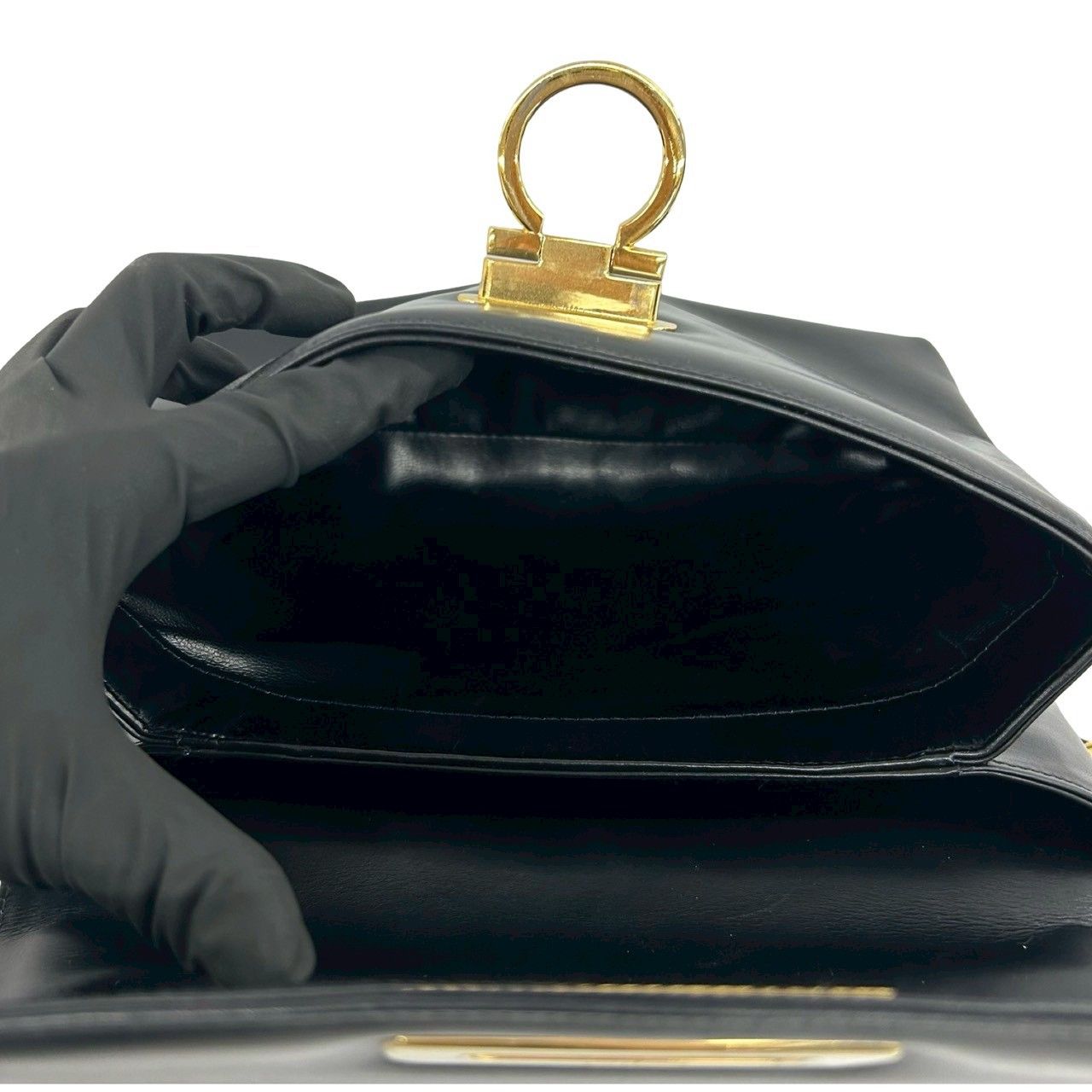 極 美品 Salvatore Ferragamo サルヴァトーレフェラガモ ガンチーニ 