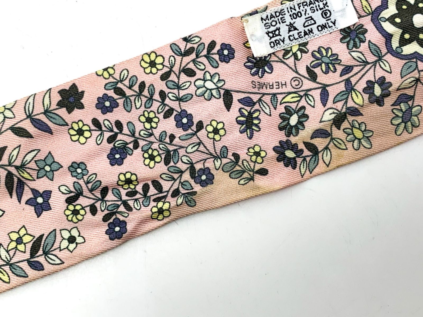 レディース HERMES エルメス ピンク系 ツイリー L'ARBRE DE VIE 生命の