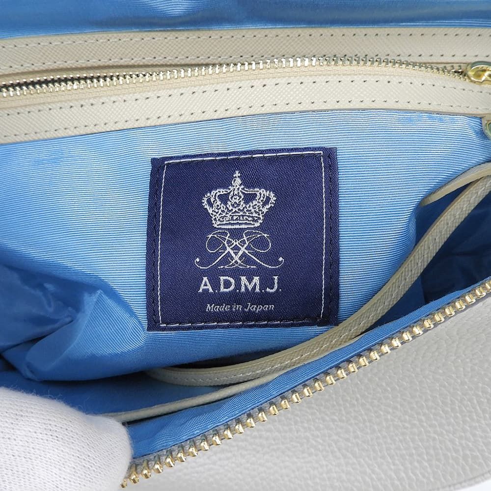 A.D.M.J. Accessoires De Mademoiselle ADMJ 新品同様 牛革シュリンク