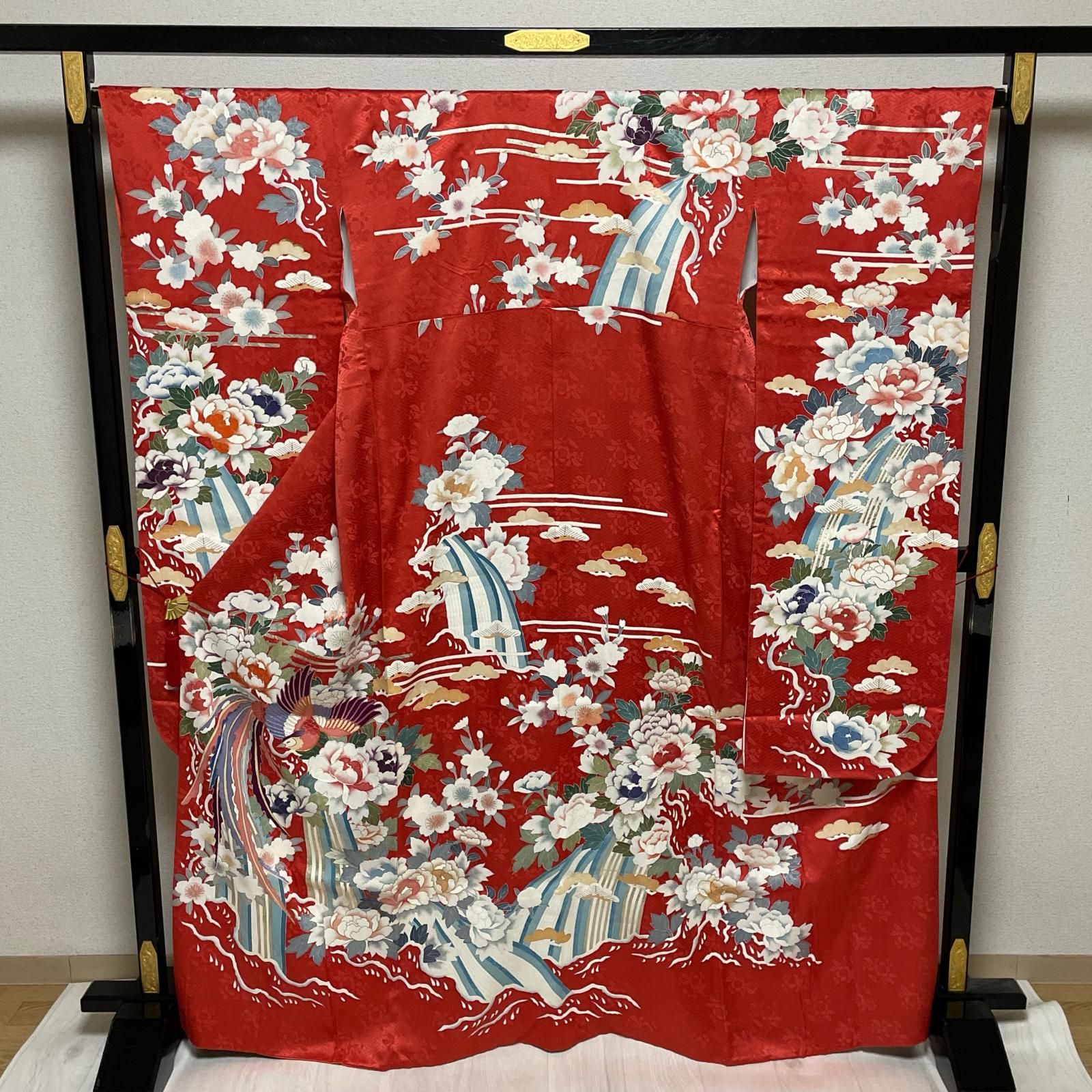 振袖 裄66.5 鳳凰に花模様 華やかな大柄 着物 正絹 X-2502